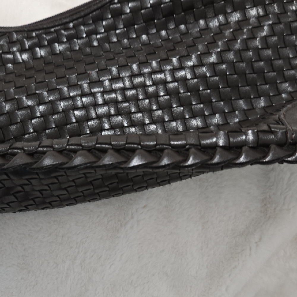 Black Woven Hobo Bag - Picture 5 of 8